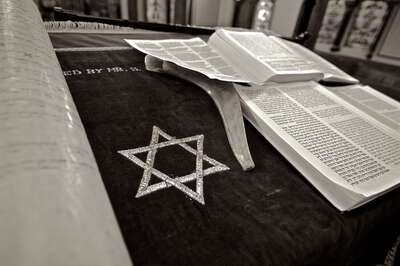Jewish Heritage
Photo by hurk website Pixabay 