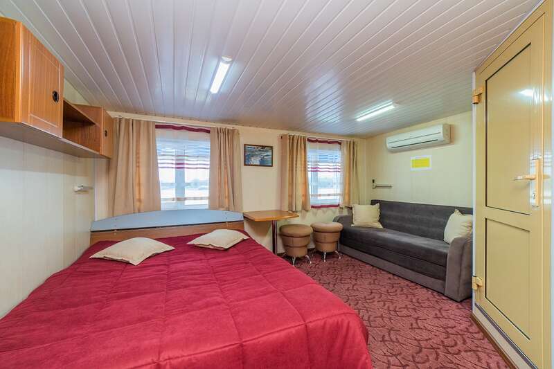 Junior Suite cabin on MS Nekrasov